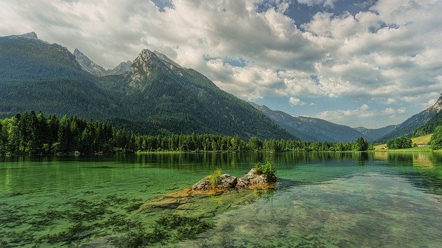 Jędrna skóra- właściwa pielęgnacja to podstawa